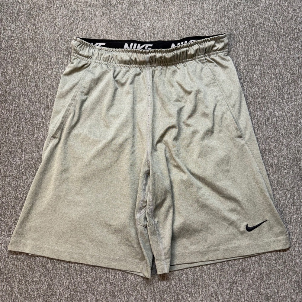 Nike Mens Dri-FIT Training Shorts Heather Grey AH7933-063 Size Medium